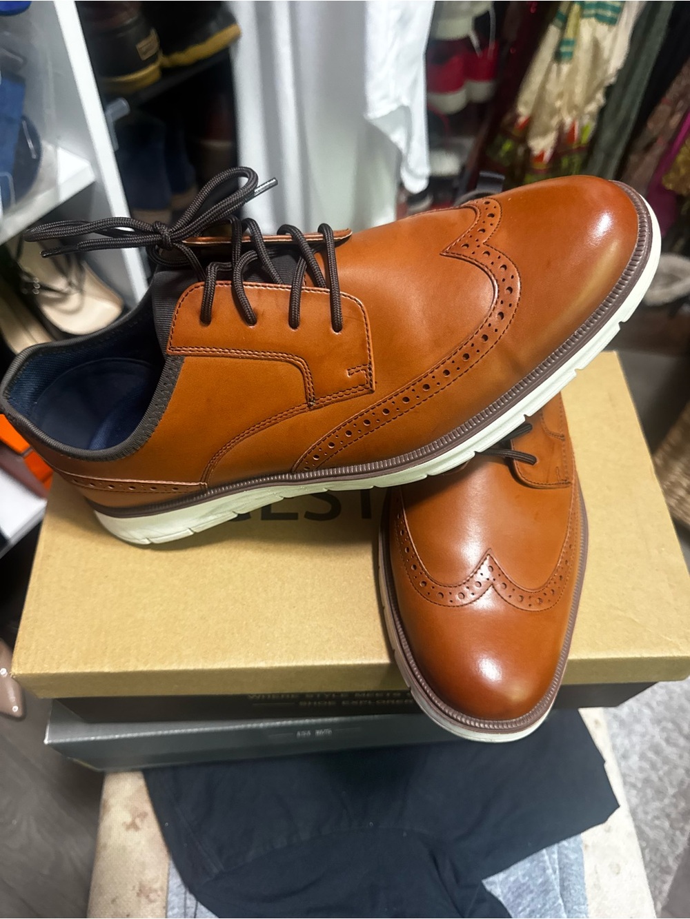 Men's Wingtip Oxford Leather Shoes - Tan
